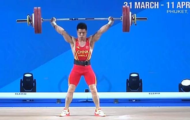 2024举重世界杯：李发彬146公斤破世界纪录夺抓举+总成绩两金(图3)