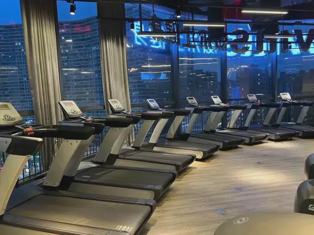 疯狂关店的顶级健身房被现实击碎最后体面(图7)