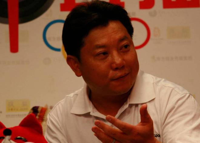 中国第一位举重金牌：为与日本人拼体重曾国强节食7天减重8斤(图8)