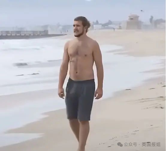 “世界最强壮男孩”成名25年自曝悲惨童年！爹妈逼迫举铁塑肌体脂仅1%：健身给我永久创伤！(图20)