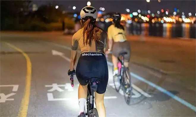 “撸铁圣地”成“灰产敛财乐园”健身房非法交易曝光4人获刑(图7)