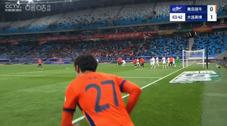 小毛失误太多 马里奥越踢越妖！宋岳廖妈算捡到宝了 喝水哥溜号了(图6)