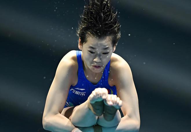 羡慕！17岁全红婵奥运三冠在手还有每月6000元退休金！人生巅峰(图4)