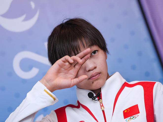 羡慕！17岁全红婵奥运三冠在手还有每月6000元退休金！人生巅峰(图12)