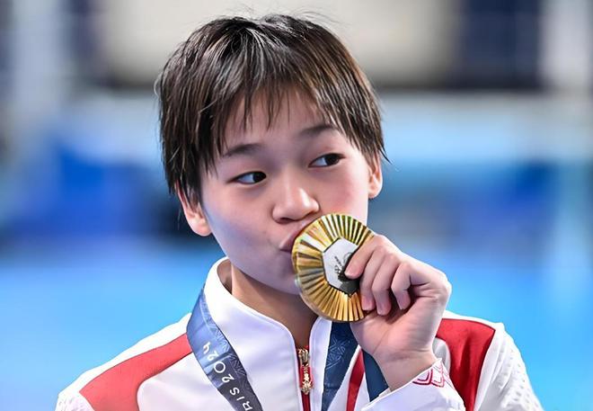 羡慕！17岁全红婵奥运三冠在手还有每月6000元退休金！人生巅峰(图14)