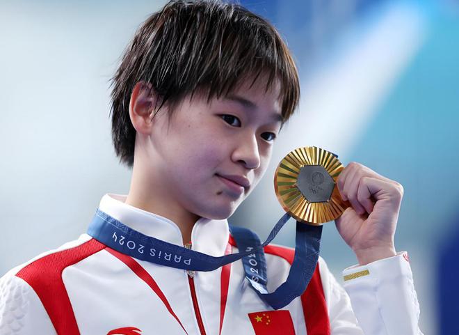 羡慕！17岁全红婵奥运三冠在手还有每月6000元退休金！人生巅峰(图23)