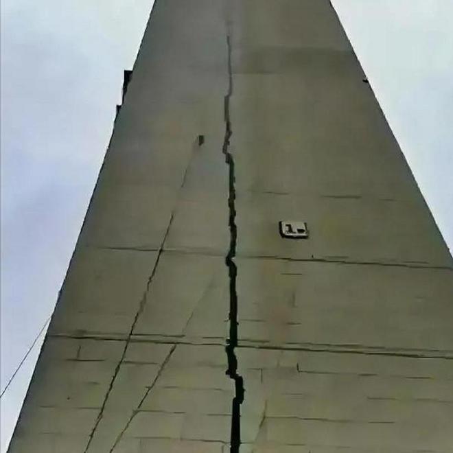 长沙承重墙被砸后续物业承认失职不把人命当回事业内人发声(图7)