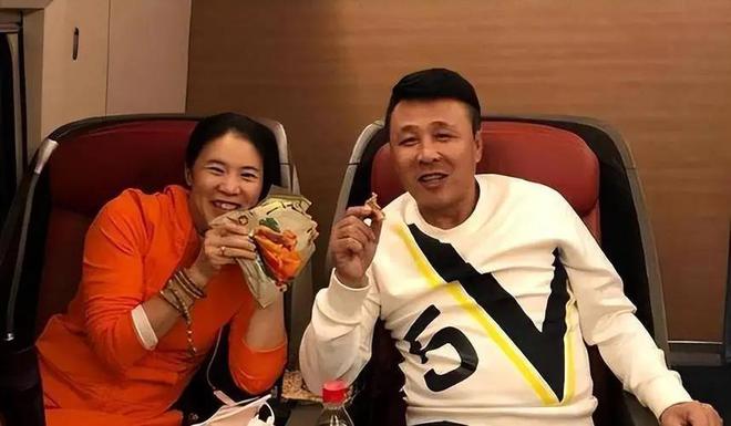 中国最有钱的5位运动员排行榜姚明勉强排第3第1名非他莫属(图7)