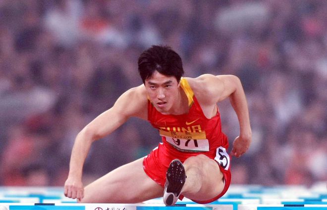 中国最有钱的5位运动员排行榜姚明勉强排第3第1名非他莫属(图4)