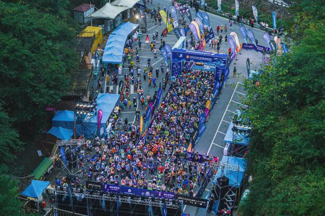 狩猎山野的猎隼2代安踏冠军开拓户外版图的新前锋