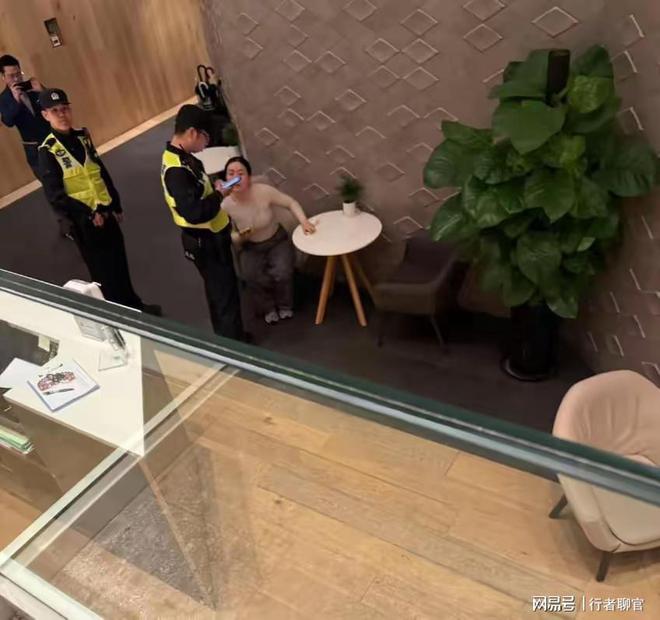 女子健身房抢器械诬告男子尾随后续：男子发长文回应获网友声援(图8)