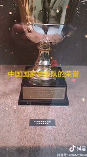 中国举重队爆笑日常：冠军的翻车姿势你万万想不到！(图16)