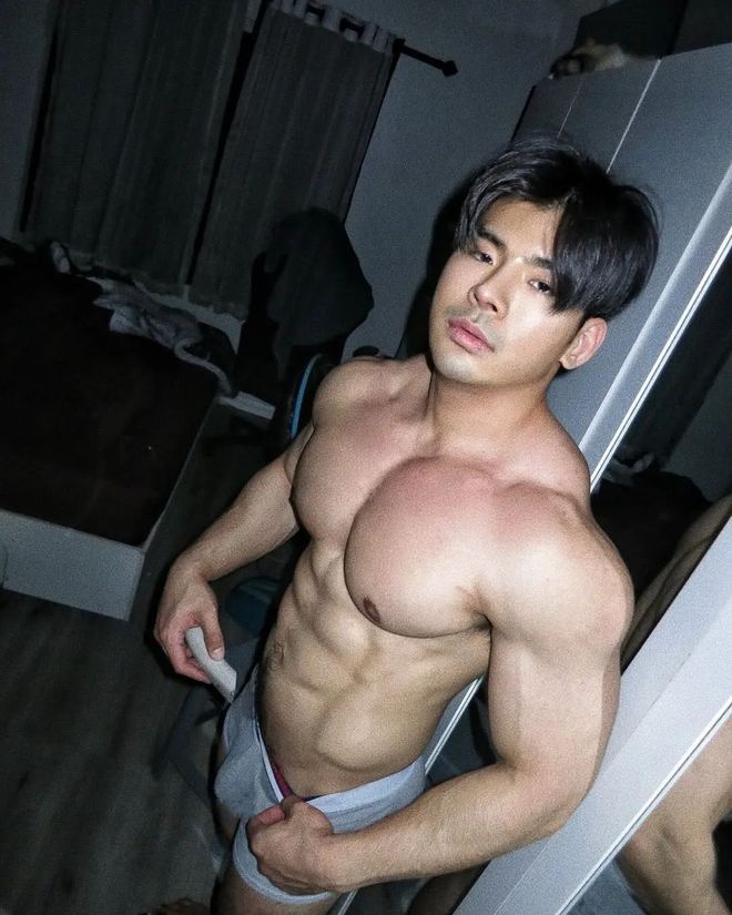 8个手臂训练动作助你打造粗壮“麒麟臂”！(图1)