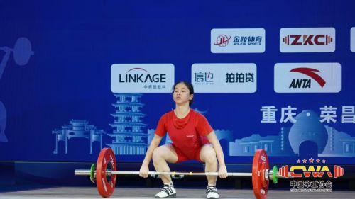 全部晋级冠军赛！南山举重队闪耀全国U系列举重锦标赛(图2)
