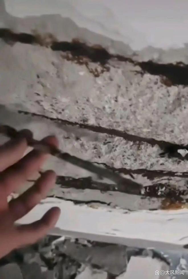 碧x园承重柱30多处爆裂茂名住建局发布最新通报来了！(图1)