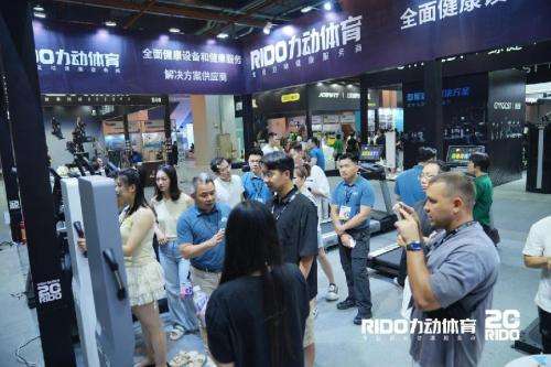 百万精英家庭及高端健身房之选：力动体育携高端商用器材亮相广州国际健身展！(图2)