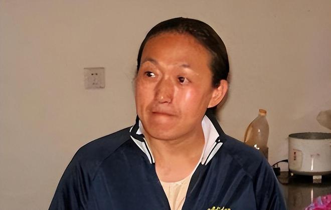 她曾获 9 枚金牌却惨遭教练下药致终身不育退役后沦为搓澡工(图6)