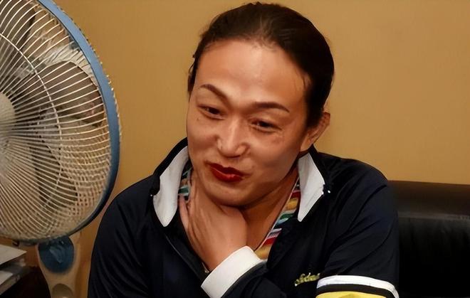 她曾获 9 枚金牌却惨遭教练下药致终身不育退役后沦为搓澡工(图10)