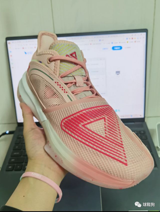 国产混战！匹克闪现3新版本来袭 安踏老爹鞋好帅 特步篮球鞋崛起(图7)