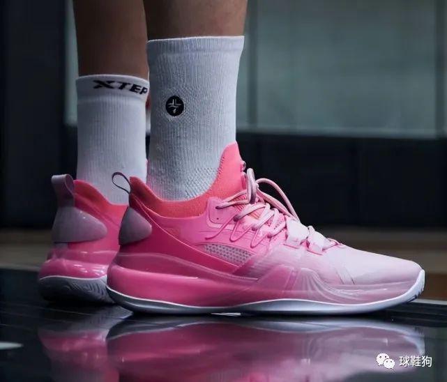 国产混战！匹克闪现3新版本来袭 安踏老爹鞋好帅 特步篮球鞋崛起(图45)