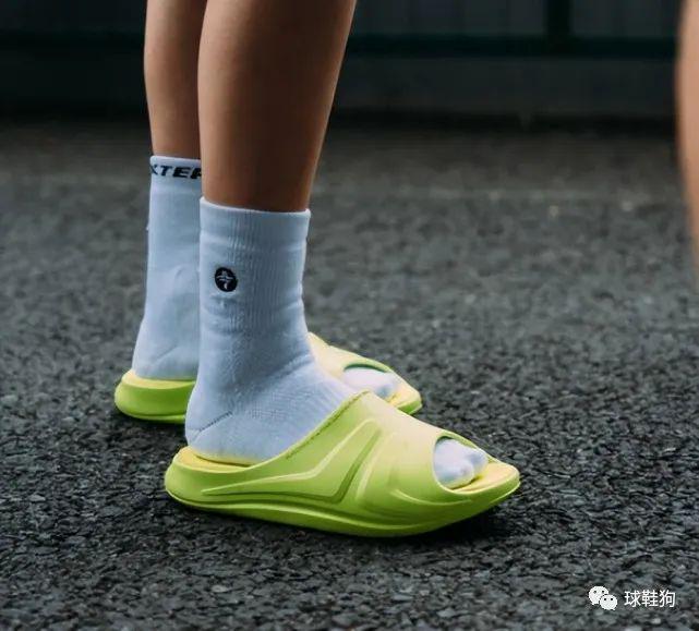 国产混战！匹克闪现3新版本来袭 安踏老爹鞋好帅 特步篮球鞋崛起(图48)