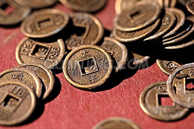 在古代出门要带多少钱？“圆形方孔”的钱币又是如何进行交易的？(图9)
