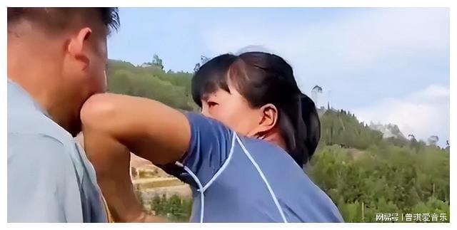 “女版李小龙”貌美如花不要彩礼村民：不要钱要命！没人敢娶(图8)