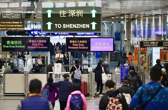 香港旅游“双向奔赴”：内地客涌港过节庆港人北上追品质体验(图6)