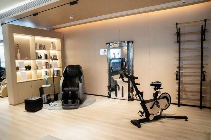 力动体育20载创新深耕广州健身器材、按摩椅旗舰店再续新篇(图2)