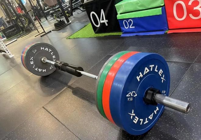 女子洗澡遭偷窥后续！作案细节曝光偷窥者身份被扒果然有情况(图3)