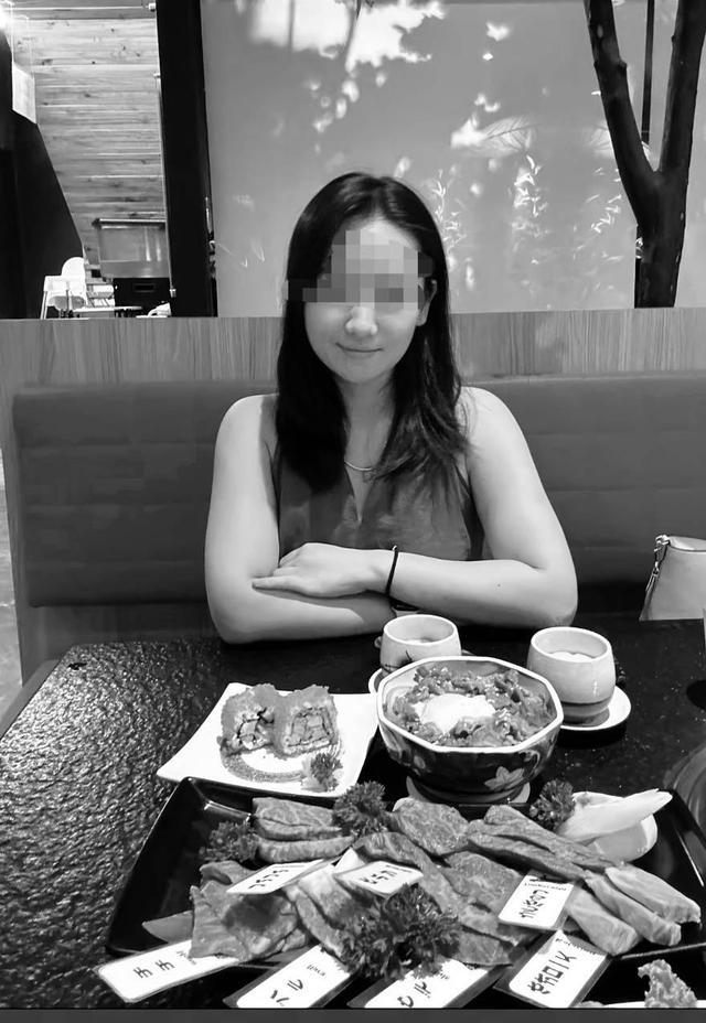 女游客被咬身亡：是三亚蛇毒还是医院渎职？｜大象夜读(图4)