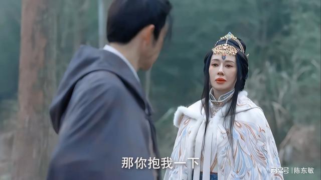 藏海传：48岁的余男香肩一露张婧仪前面的29集白演了(图7)