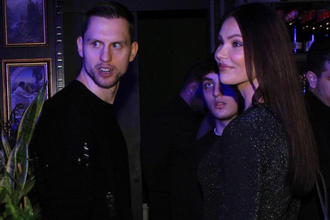 抢周琦、灭东契奇波兰男篮最强球员波尼特卡的篮球故事(图8)