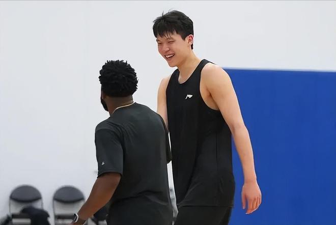 杨瀚森新消息：已增重4公斤首次与克林根合练力量训练有成效(图2)